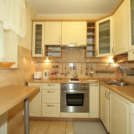 Nadmorskie Pokoje I Apartamenty Krynica Morska Exterior foto