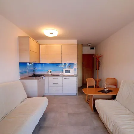 Nadmorskie Pokoje I Apartamenty Krynica Morska Zimmer foto