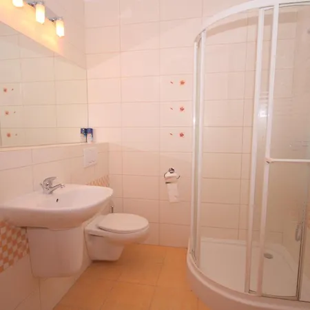 Nadmorskie Pokoje I Apartamenty Krynica Morska Zimmer foto