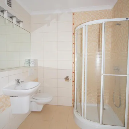 Nadmorskie Pokoje I Apartamenty Krynica Morska Zimmer foto
