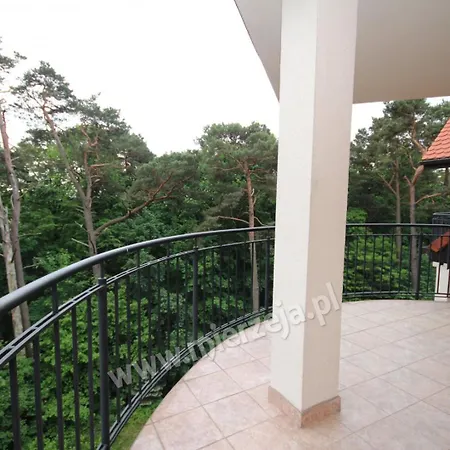 Nadmorskie Pokoje I Apartamenty Krynica Morska Zimmer foto