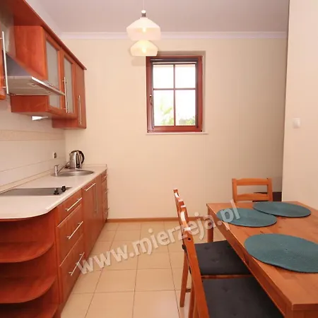 Nadmorskie Pokoje I Apartamenty Krynica Morska Zimmer foto