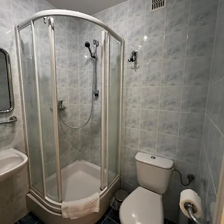 Nadmorskie Pokoje I Apartamenty Krynica Morska Exterior foto