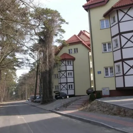 Nadmorskie Pokoje I Apartamenty Krynica Morska Zimmer foto