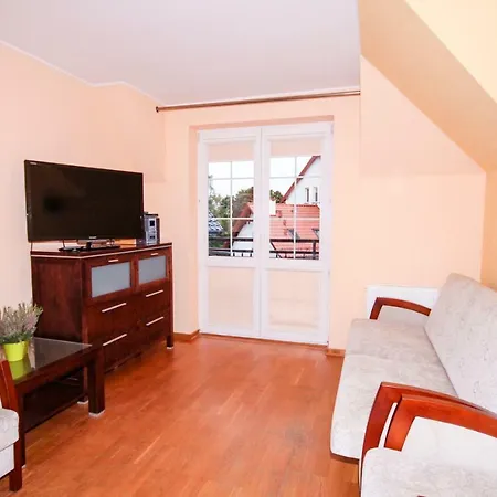 Nadmorskie Pokoje I Apartamenty Krynica Morska Exterior foto