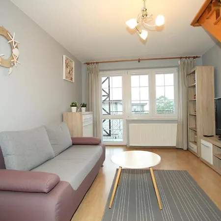 Nadmorskie Pokoje I Apartamenty Krynica Morska Exterior foto